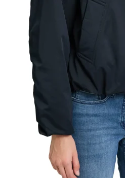 Blazers & Jasjes|Jassen><noscript><img width=