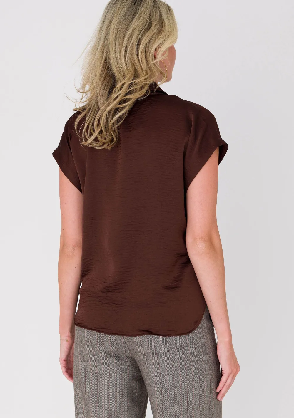 Blouses>ANNA VAN TOOR BLOUSE Bruin