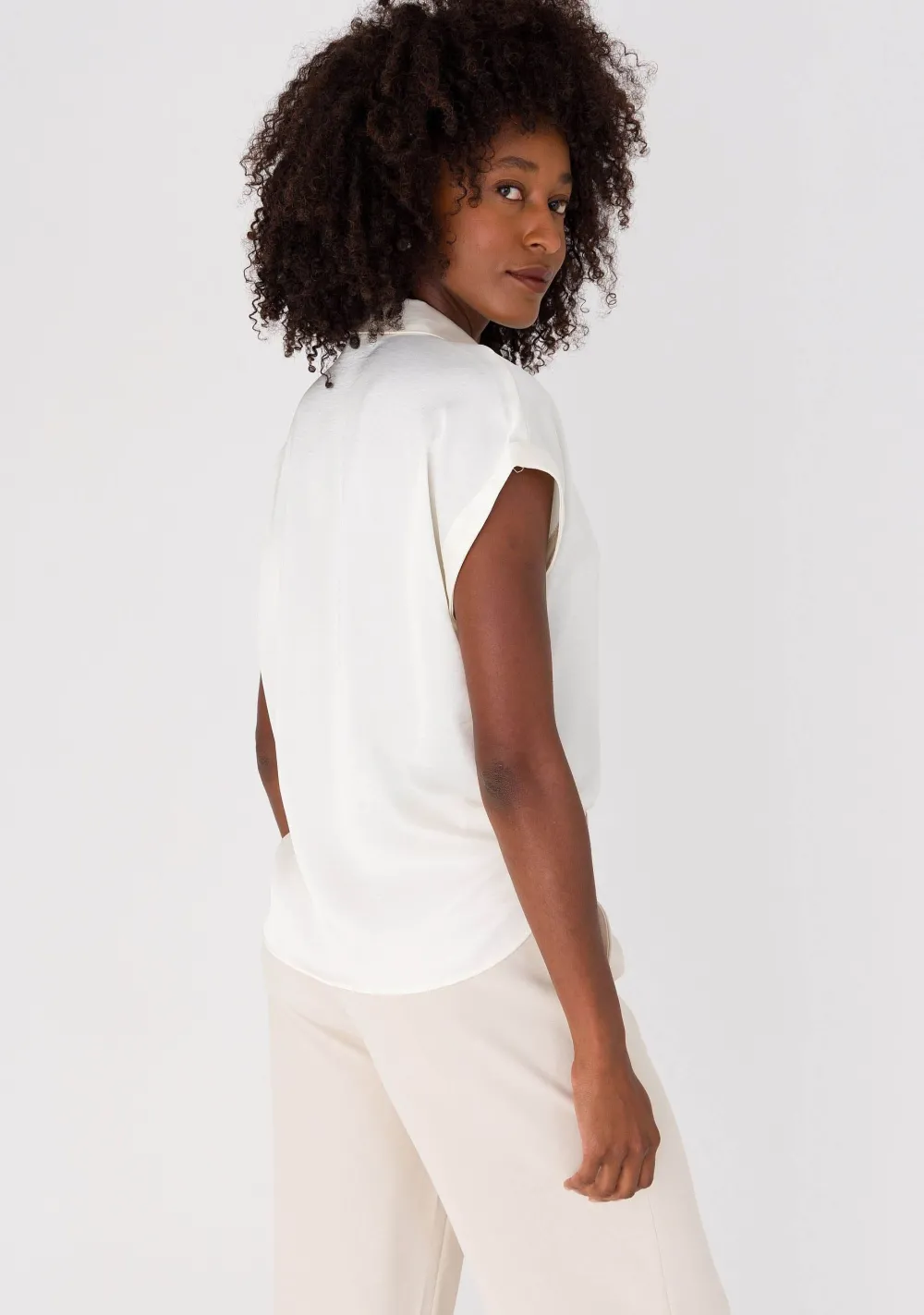 Blouses>ANNA VAN TOOR BLOUSE Off white