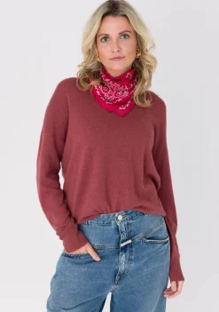 Truien><noscript><img width=