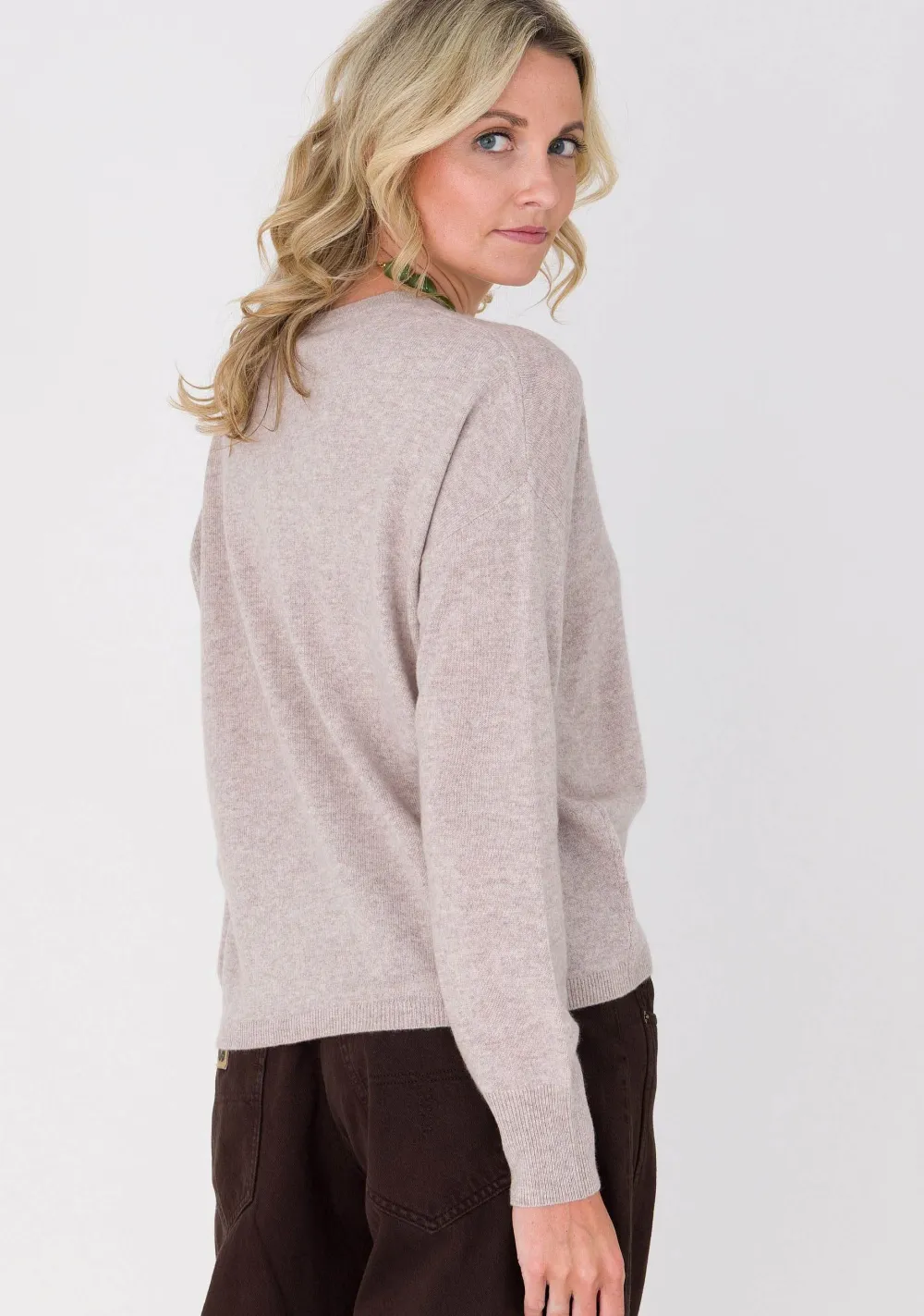 Truien>ANNA VAN TOOR TRUI Beige