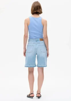 Shirts><noscript><img width=