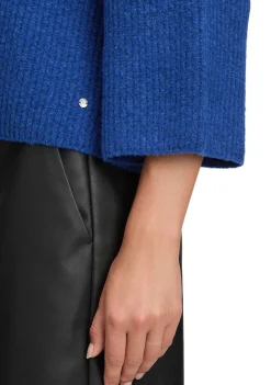 Truien><noscript><img width=