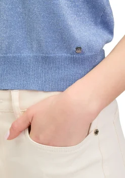 Truien><noscript><img width=