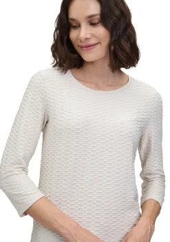 Shirts><noscript><img width=