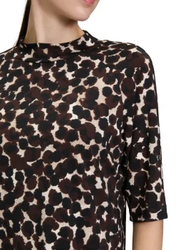 Shirts><noscript><img width=