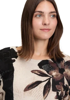 Truien><noscript><img width=