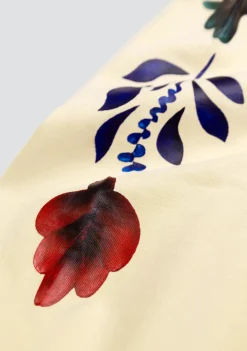 T-Shirts><noscript><img width=