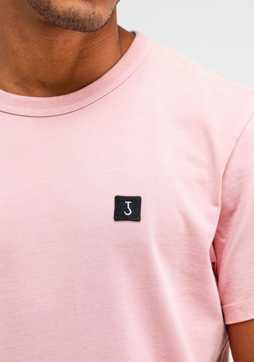 T-Shirts>BUTCHER OF BLUE TSHIRT Roze