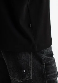 T-Shirts><noscript><img width=