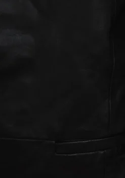 Blazers & Jasjes|Jassen><noscript><img width=