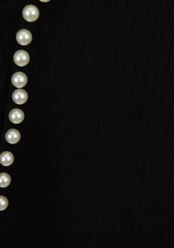 Truien><noscript><img width=