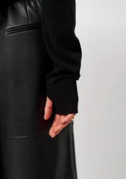 Broeken><noscript><img width=