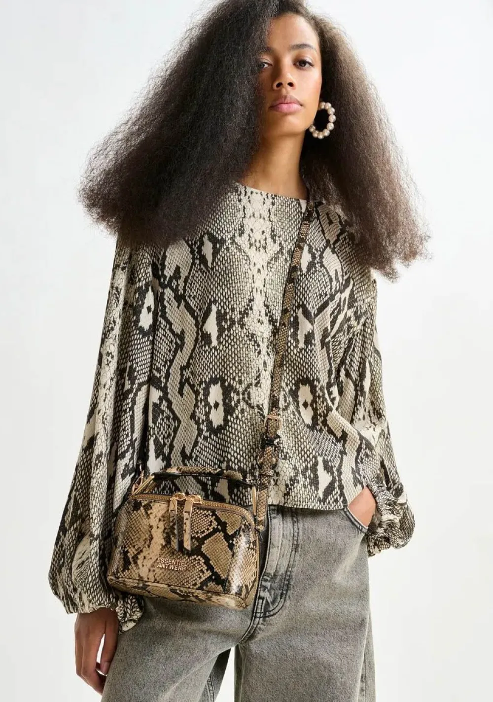 Blouses>ESSENTIEL ANTWERP BLOUSE Zwart