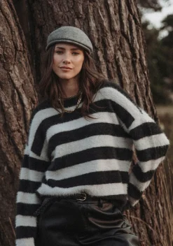 Truien><noscript><img width=