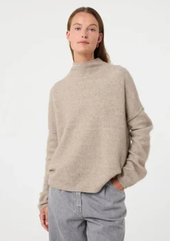 Truien><noscript><img width=