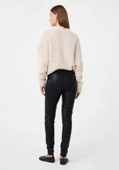 Broeken><noscript><img width=