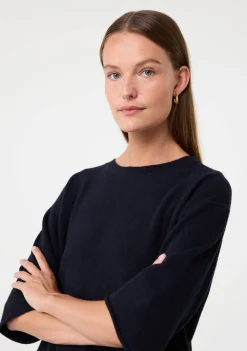 Truien><noscript><img width=