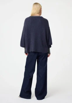 Truien><noscript><img width=