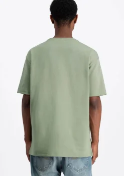 T-Shirts><noscript><img width=