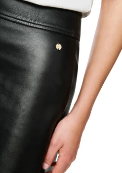 Rokken><noscript><img width=