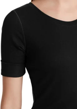 Shirts><noscript><img width=