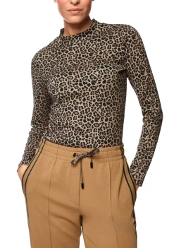 Shirts><noscript><img width=