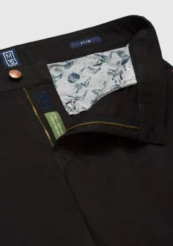 Broeken><noscript><img width=