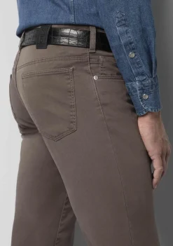 Broeken><noscript><img width=