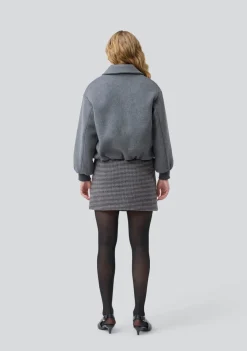 Blazers & Jasjes|Jassen><noscript><img width=