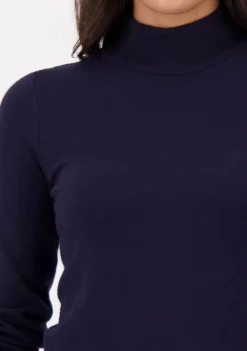 Truien><noscript><img width=