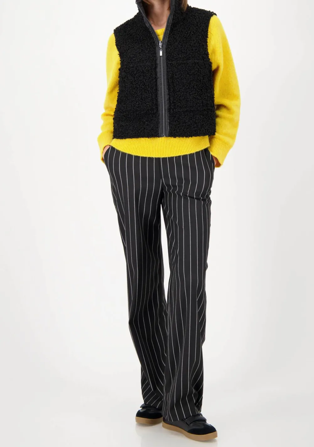 Gilets|Blazers & Jasjes>MONARI GILET Zwart