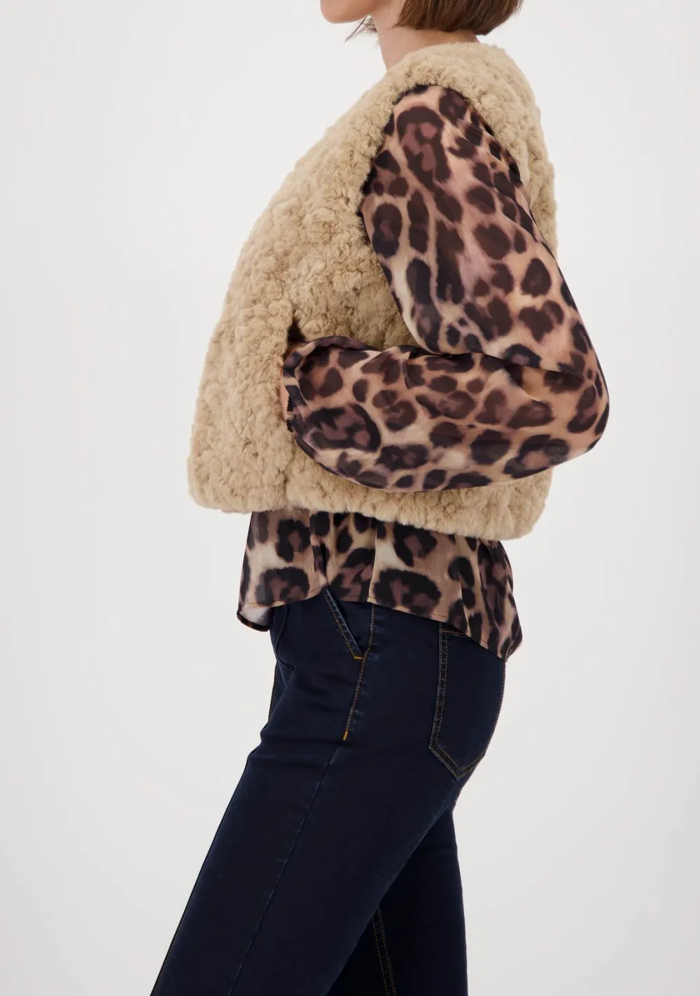 Gilets|Blazers & Jasjes>MONARI GILET Beige