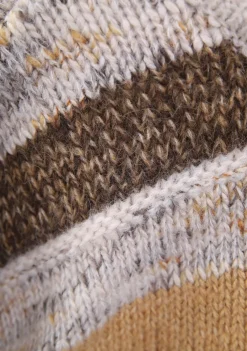 Truien><noscript><img width=