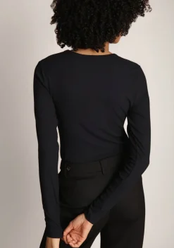 Shirts><noscript><img width=