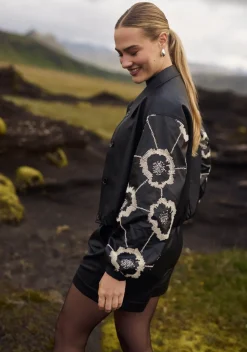 Blazers & Jasjes><noscript><img width=