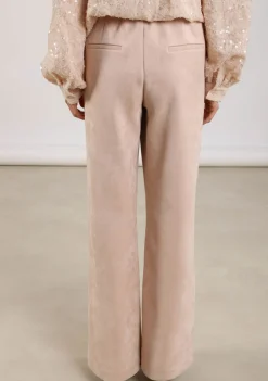 Broeken><noscript><img width=