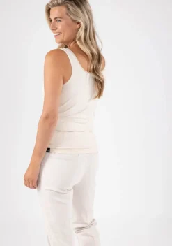 Shirts><noscript><img width=