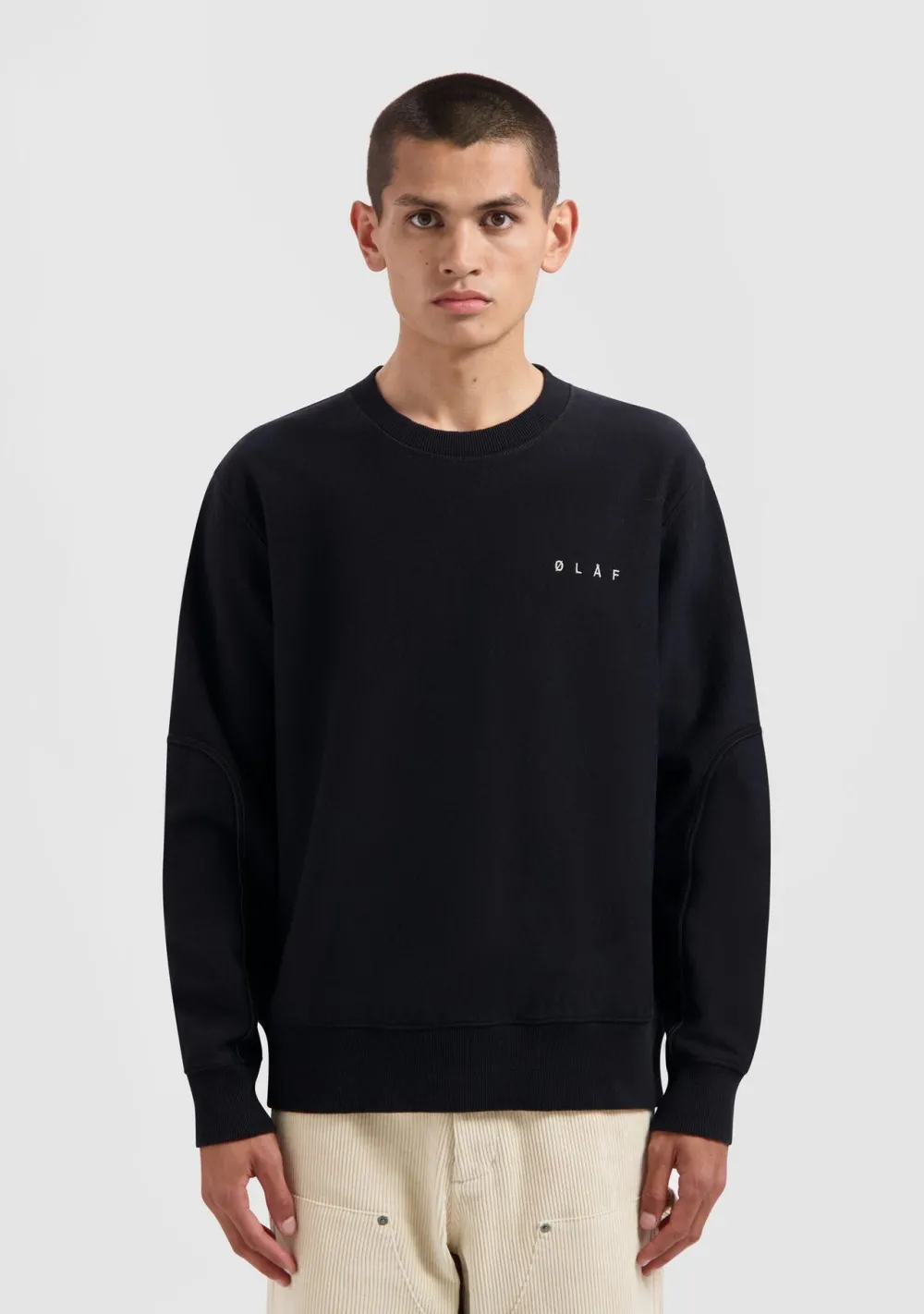 Truien>OLAF SWEATER Zwart