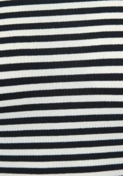 Shirts><noscript><img width=