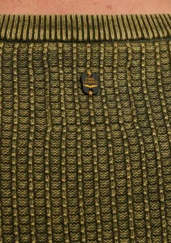 Truien><noscript><img width=