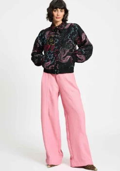 Blazers & Jasjes|Jassen><noscript><img width=