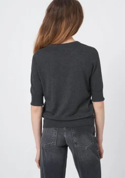 Truien><noscript><img width=