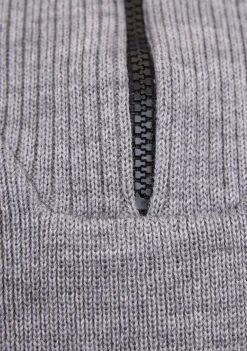 Truien><noscript><img width=