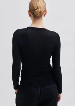 Shirts><noscript><img width=