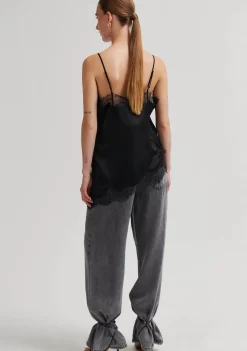 Shirts><noscript><img width=