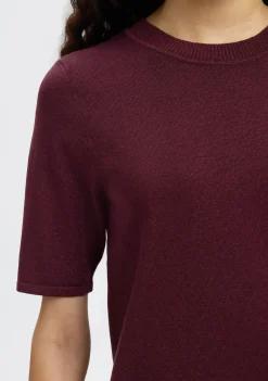 Truien><noscript><img width=