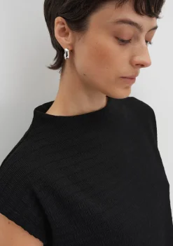 Shirts><noscript><img width=