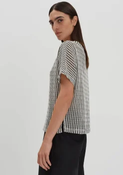 Truien><noscript><img width=