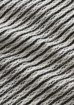 Truien><noscript><img width=